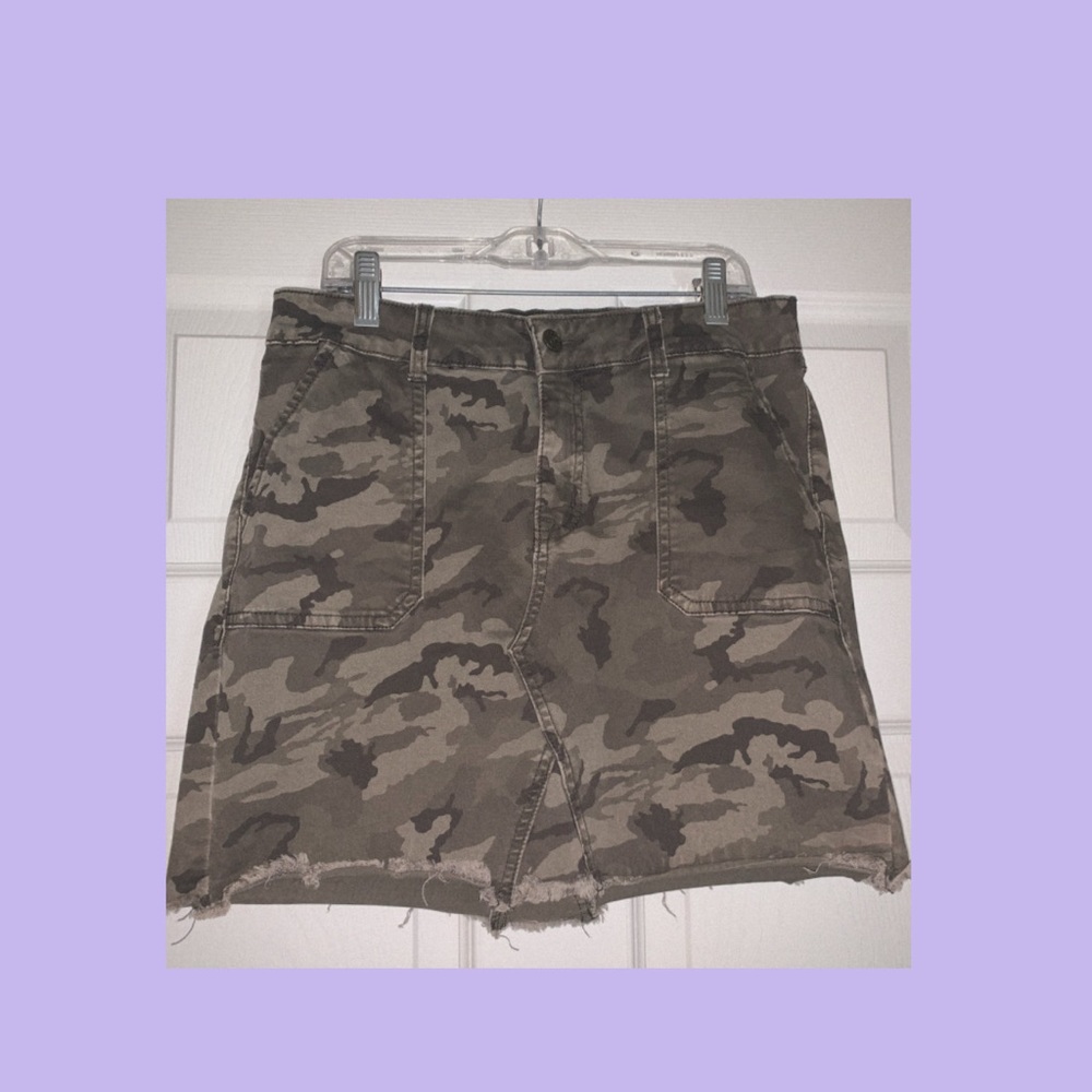 super soft & stretchy material!